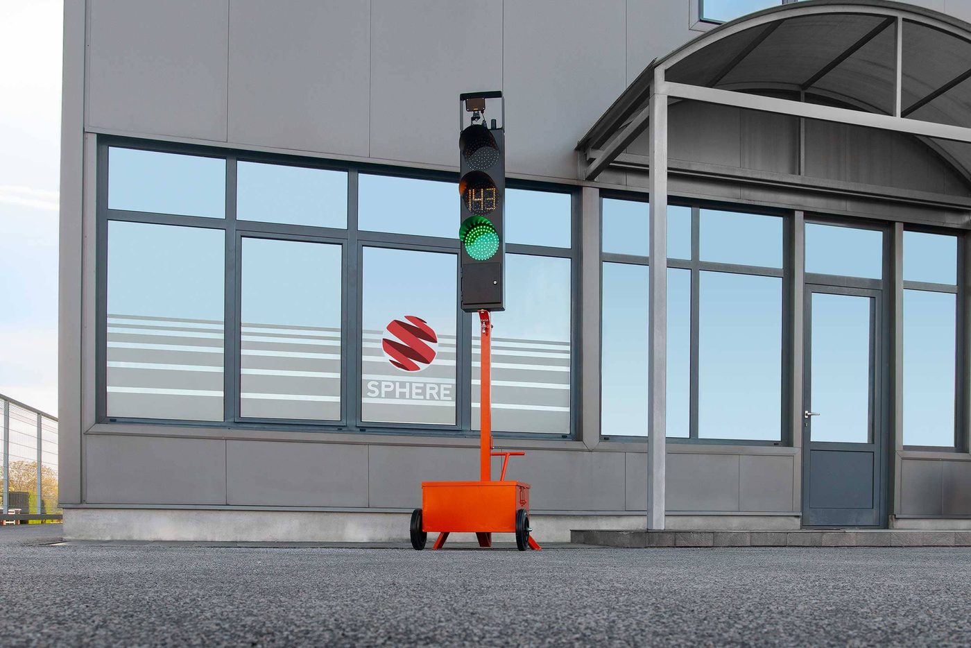 Mobile Ampelanlage von Bayer Schilder auf fahrbarem Gestell