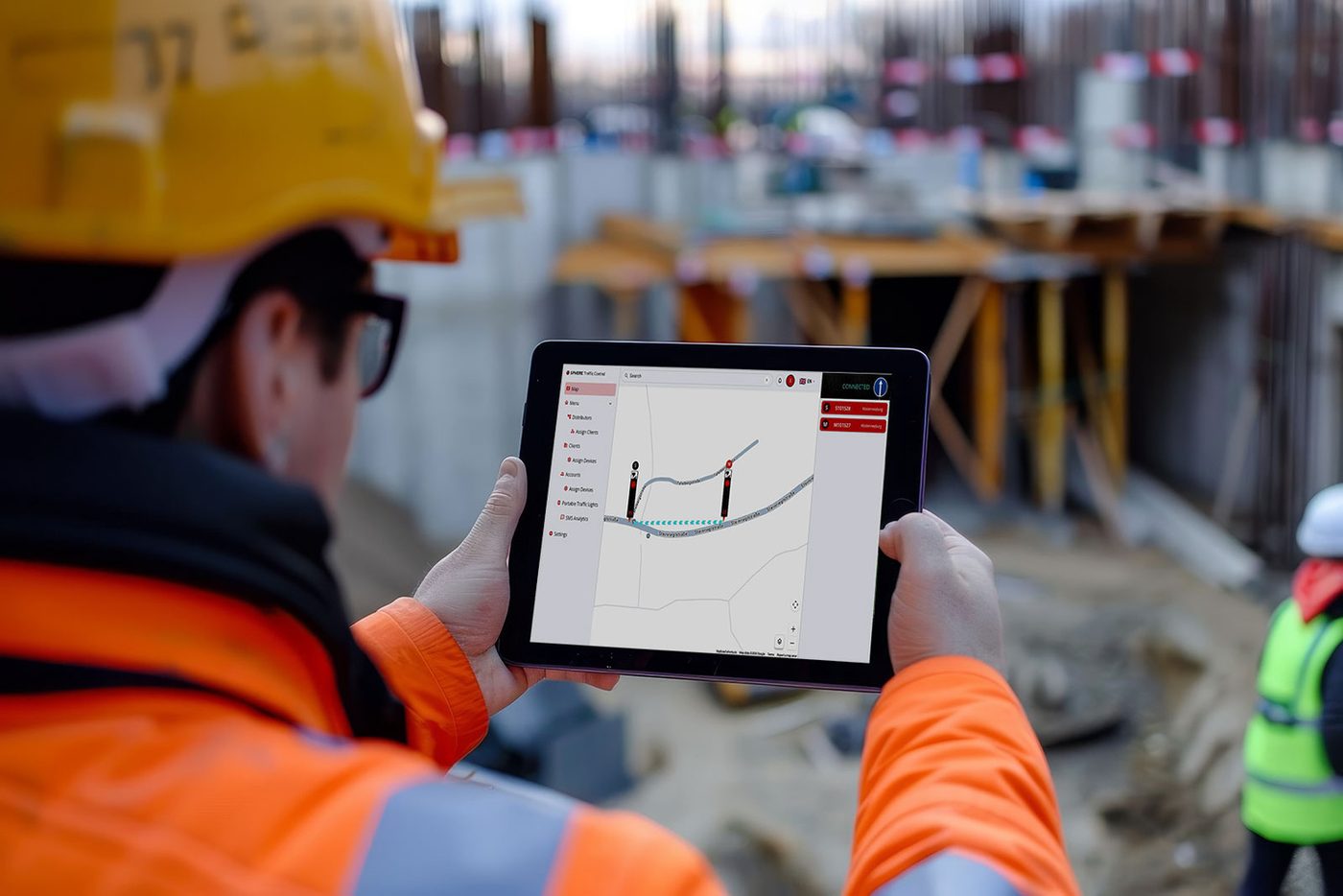 Bedienung der Ampelanlage per Tablet-App auf der Baustelle